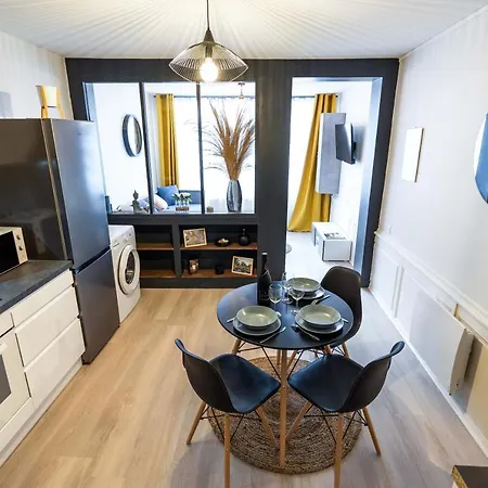 Apartment Le Perret-cathedrale Centre-ville Wifi Netflix *
