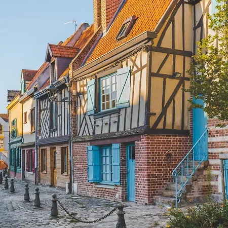 Apartment Le Perret-cathedrale Centre-ville Wifi Netflix