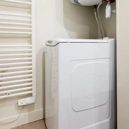 Le Perret-cathedrale Centre-ville Wifi Netflix Apartment